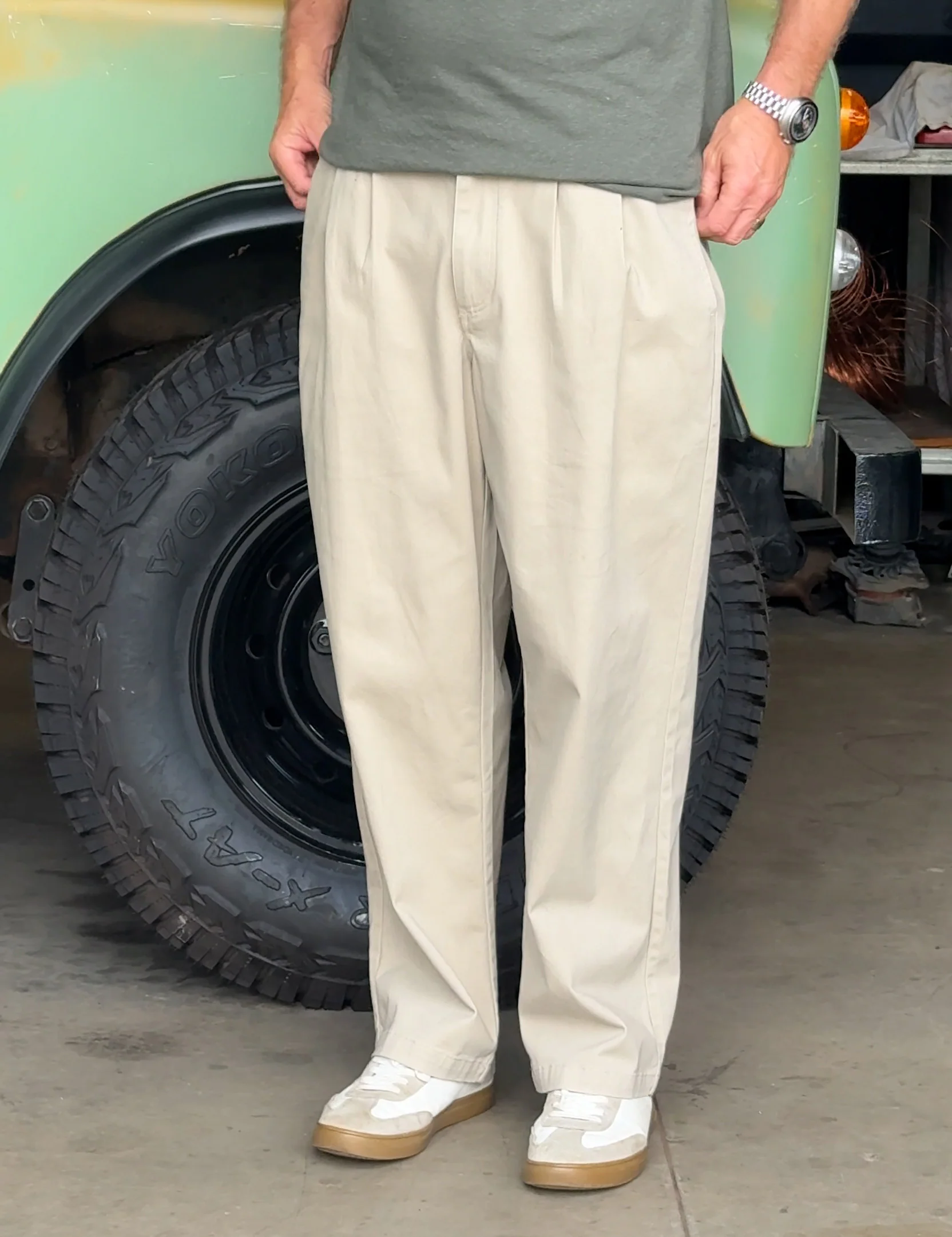 Brooklyn Pleated Pant - Stone - Image 3