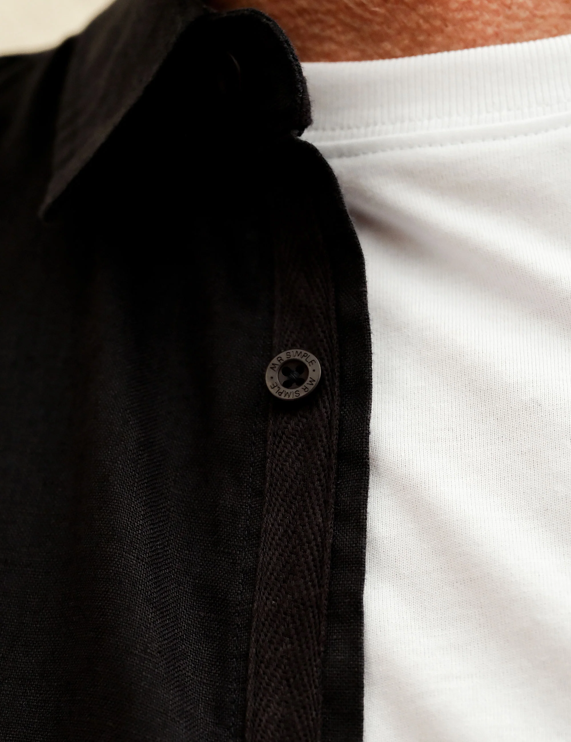 Linen Long Sleeve Shirt - Black - Image 11