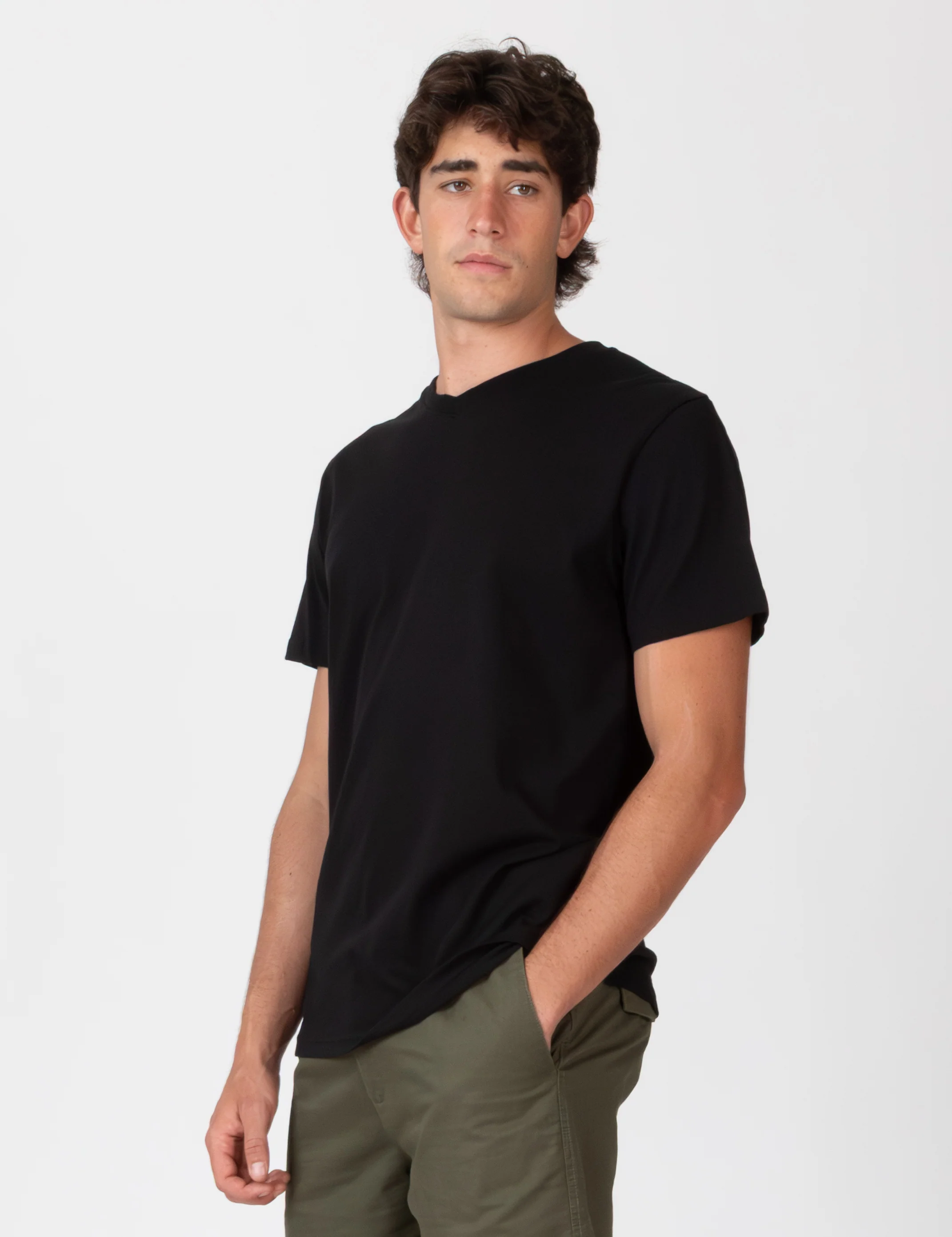 Reginald Organic Vee Tee - Black - Image 4