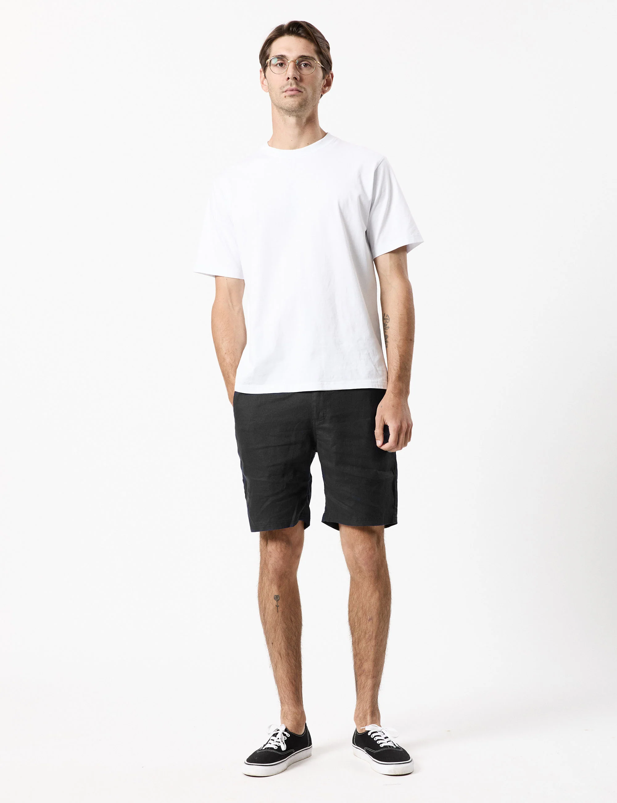 Tanner 3.0 Linen Shorts - Black - Image 12