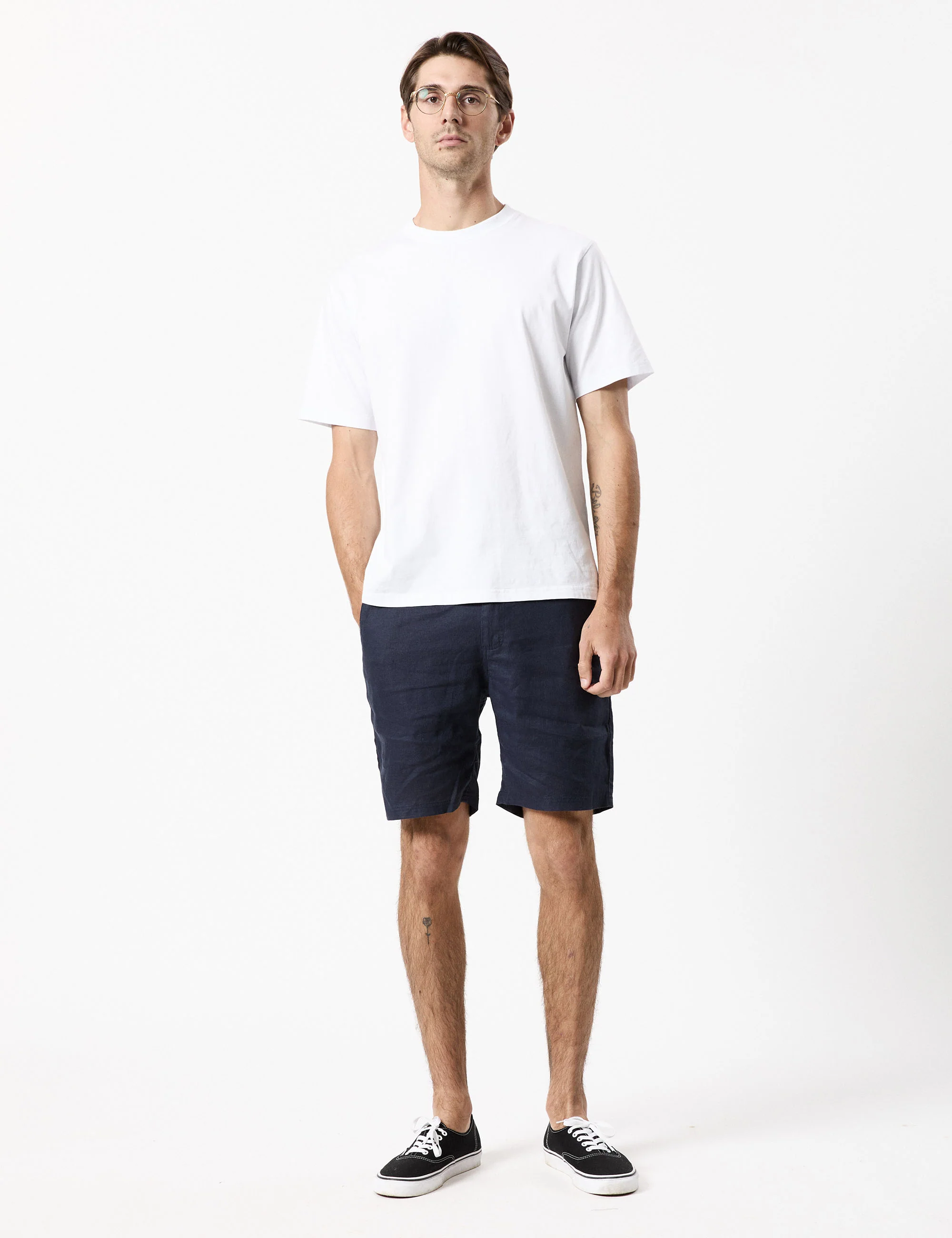 Tanner 3.0 Linen Shorts - Navy - Image 10